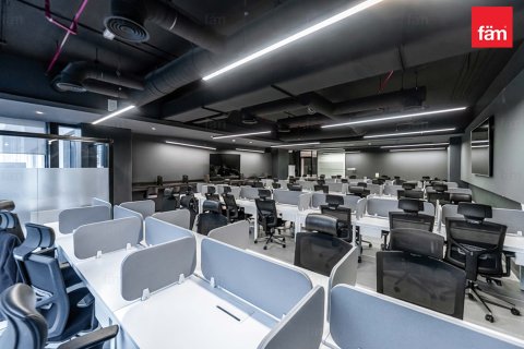 مكتب في الخليج التجاري, دبي 561.9 م² رقم 77813 - صورة 12