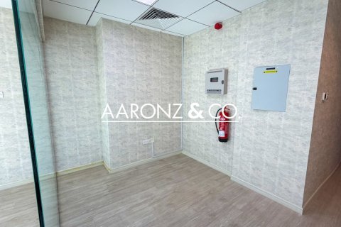 Office in Bayswater, Business Bay, Dubai 70 sq.m. № 95274 - photo 7