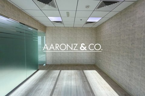 Office in Bayswater, Business Bay, Dubai 70 sq.m. № 95274 - photo 4