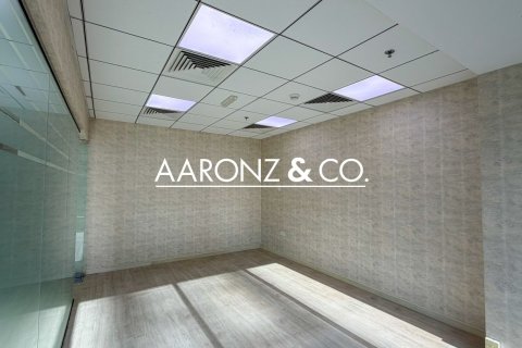 Office in Bayswater, Business Bay, Dubai 70 sq.m. № 95274 - photo 6