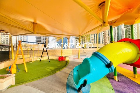 Apartment in Dubai Marina, Dubai 1 bedroom, 83 sq.m. № 95270 - photo 11