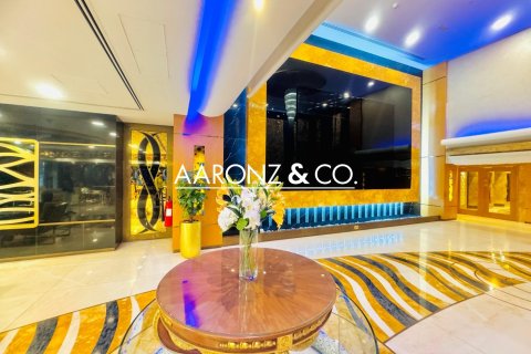 Apartment in Dubai Marina, Dubai 1 bedroom, 83 sq.m. № 95270 - photo 14