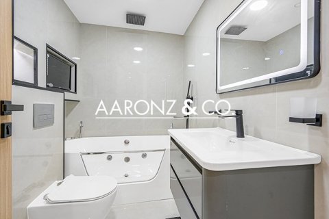 Apartment in Dorra Bay, Dubai Marina, Dubai 3 bedrooms, 195 sq.m. № 95271 - photo 22