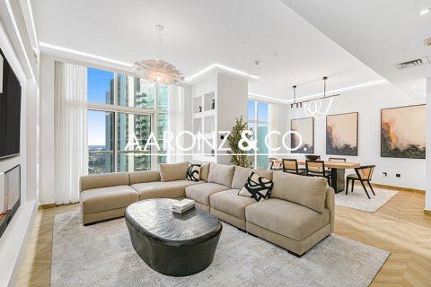 Apartment in Dorra Bay, Dubai Marina, Dubai 3 bedrooms, 195 sq.m. № 95271 - photo 2