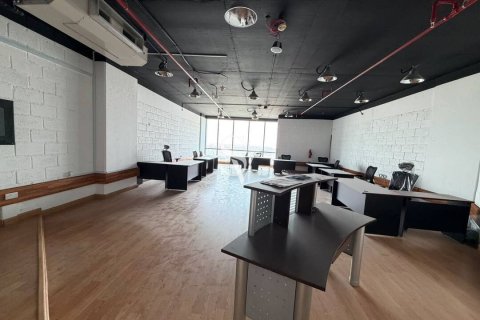 Снять в аренду офис в Dubai Silicon Oasis, Дубай: 97м², № 132738 - фото 10