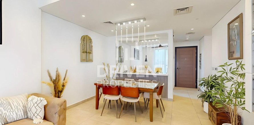Apartment in Jumeirah Village Circle, Dubai 2 bedrooms, 112 sq.m. № 20730