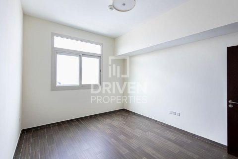Appartement à Al Furjan, Dubai, 3 chambres, 166 m², № 20745 - photo 11