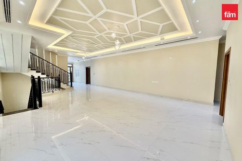 فيلا في دبي 6 غرف نوم , 930.2 م² رقم 22342 - صورة 7