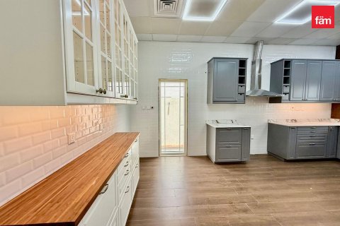 فيلا في دبي 6 غرف نوم , 930.2 م² رقم 22342 - صورة 2