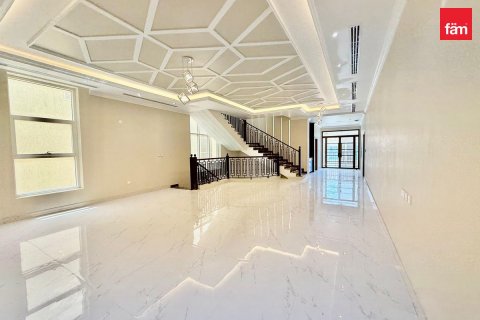 فيلا في دبي 6 غرف نوم , 930.2 م² رقم 22342 - صورة 8