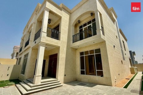 فيلا في دبي 6 غرف نوم , 930.2 م² رقم 22342 - صورة 10