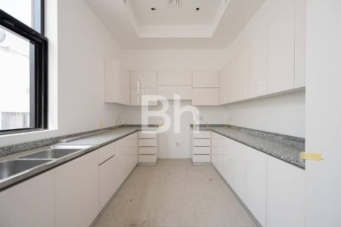 Снять в аренду виллу в Аль-Барше, Дубай: 6 спален, 929м², № 22275 - фото 24