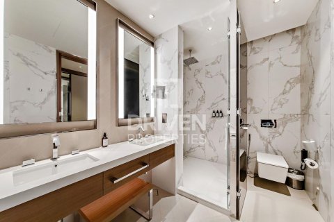 Apartment in The Address Residences Dubai Opera, Downtown Dubai (Downtown Burj Dubai), Dubai 3 bedrooms, 145.21 sq.m. № 127534 - photo 17