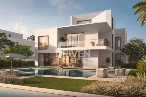 Villa in Dubai 4 bedrooms, 768.03 sq.m. № 127535 - photo 5