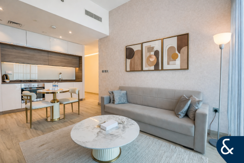 Apartment in STUDIO ONE in Dubai Marina, Dubai 1 bedroom, 55 sq.m. № 88914 - photo 2