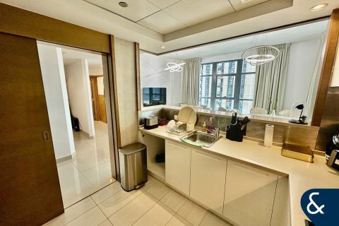 Apartamento en CLAREN TOWERS en Downtown Dubai (Downtown Burj Dubai), Dubai, 1 dormitorio, 82 m², № 88944 - foto 5