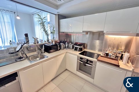 Apartamento en CLAREN TOWERS en Downtown Dubai (Downtown Burj Dubai), Dubai, 1 dormitorio, 82 m², № 88944 - foto 11