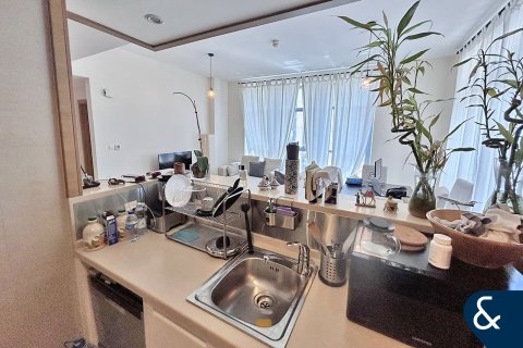 Apartamento en CLAREN TOWERS en Downtown Dubai (Downtown Burj Dubai), Dubai, 1 dormitorio, 82 m², № 88944 - foto 10