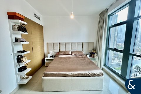 Apartamento en CLAREN TOWERS en Downtown Dubai (Downtown Burj Dubai), Dubai, 1 dormitorio, 82 m², № 88944 - foto 26