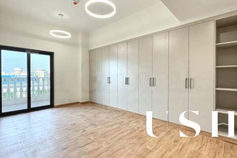 Купить квартиру в Al Furjan, Дубай: 3 спальни, 170м², № 39153 - фото 3