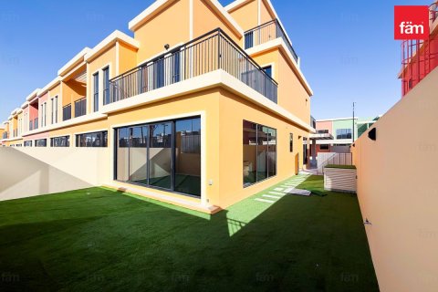 Таунхаус в Дубае, 5 спален, 219.5м², № 113751