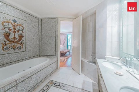 Apartamento en Culture Village, Dubai, 4 dormitorios, 608.7 m², № 8307 - foto 27