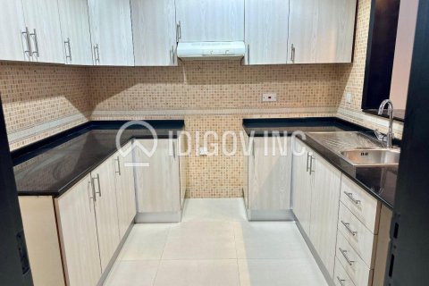 Купить квартиру в Dubai Sports City, Дубай: 1 спальня, 88м², № 52465 - фото 3