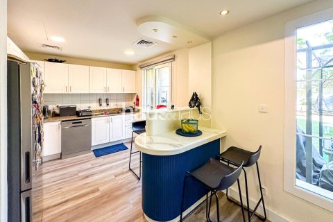 Villa in The Springs, Dubai 3 bedrooms, 228 sq.m. № 43283 - photo 4