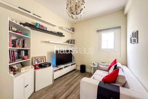 Villa in The Springs, Dubai 3 bedrooms, 228 sq.m. № 43283 - photo 6