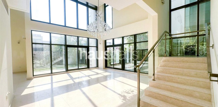 Villa in Meydan, Dubai 6 bedrooms, 562 sq.m. № 43284