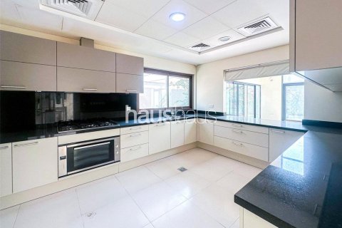 Villa in Meydan, Dubai 6 bedrooms, 562 sq.m. № 43284 - photo 12