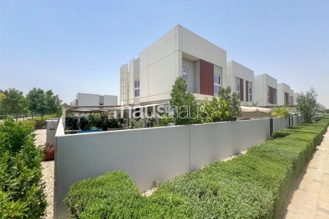 Townhouse in Villanova, Dubai Land, Dubai 4 bedrooms, 209 sq.m. № 43282 - photo 1