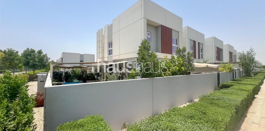 Townhouse in Villanova, Dubai Land, Dubai 4 bedrooms, 209 sq.m. № 43282