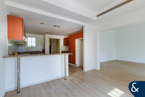 Villa in Springs 2, The Springs, Dubai 3 bedrooms, 240 sq.m. № 74776 - photo 26