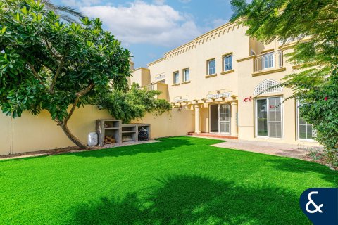 Villa in Springs 2, The Springs, Dubai 3 bedrooms, 240 sq.m. № 74776 - photo 2