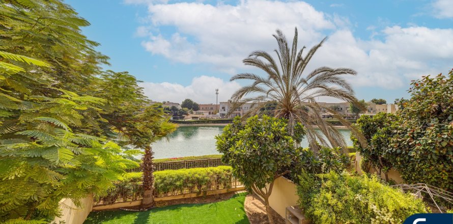 Villa in Springs 2, The Springs, Dubai 3 bedrooms, 240 sq.m. № 74776