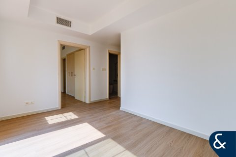 Villa in Springs 2, The Springs, Dubai 3 bedrooms, 240 sq.m. № 74776 - photo 14