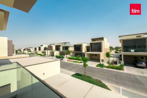 Villa in Dubai Hills Estate, Dubai 5 bedrooms, 786.4 sq.m. № 58873 - photo 27