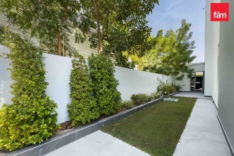 Villa in Dubai Hills Estate, Dubai 5 bedrooms, 559.5 sq.m. № 58863 - photo 24