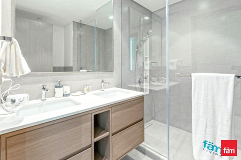 Apartment in Dubai 2 bedrooms, 104.7 sq.m. № 58876 - photo 12