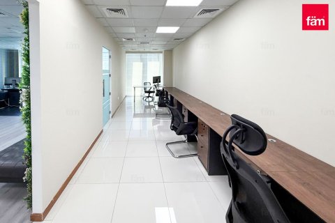 Снять в аренду офис в Бизнес-Бэе, Дубай: 111.8м², № 58875 - фото 3