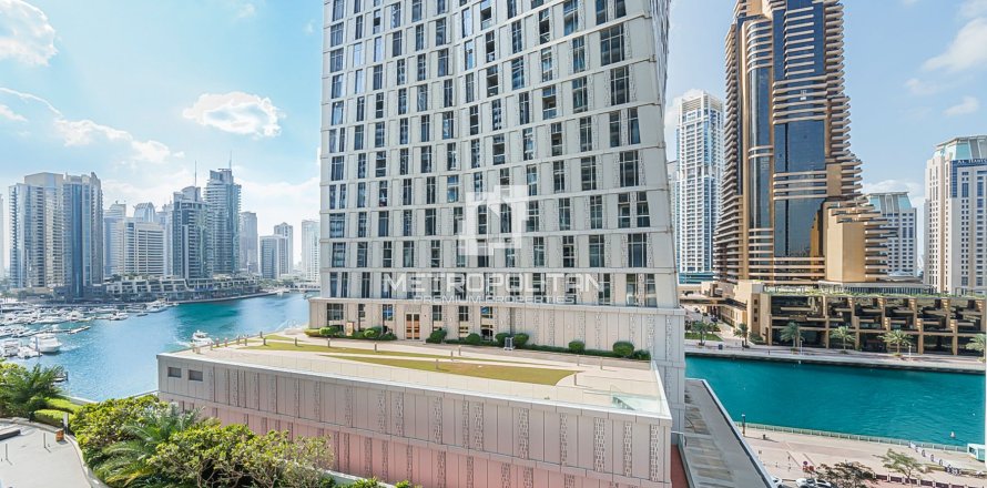 Квартира в Damac Heights, Дубай Марина, Дубай, 2 спальни, 125м², № 15039