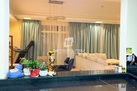 Villa à Jumeirah Village Triangle, Dubai, 3 chambres, 152 m², № 15038 - photo 18