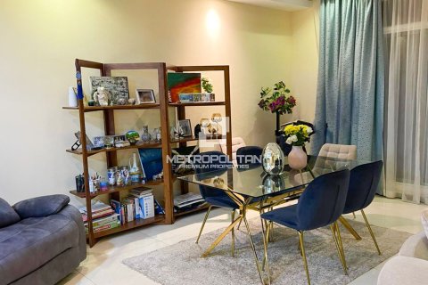Villa à Jumeirah Village Triangle, Dubai, 3 chambres, 152 m², № 15038 - photo 12