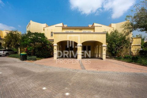 Apartamento en Dubai Land, Dubai, 2 dormitorios, 160.63 m², № 126174 - foto 8