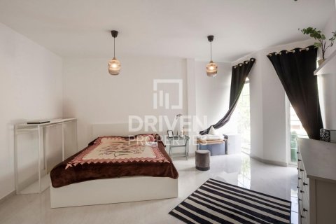 Apartamento en Dubai Land, Dubai, 2 dormitorios, 160.63 m², № 126174 - foto 12
