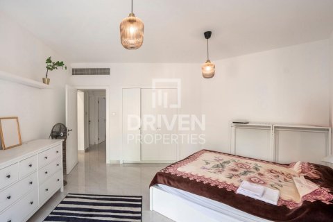 Apartamento en Dubai Land, Dubai, 2 dormitorios, 160.63 m², № 126174 - foto 13