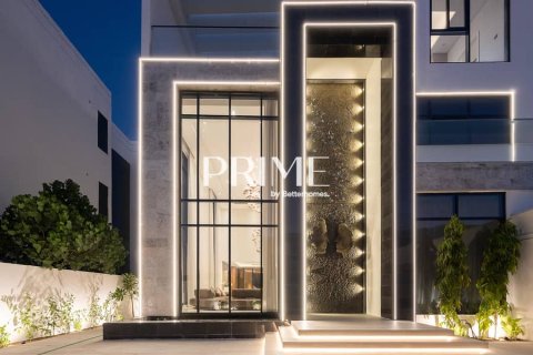 Villa in Jumeirah Park, Dubai 6 bedrooms, 795 sq.m. № 23550 - photo 21