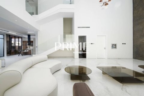 Villa in Jumeirah Park, Dubai 6 bedrooms, 795 sq.m. № 23550 - photo 28
