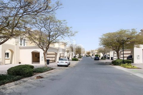 Villa in Arabian Ranches, Dubai 3 bedrooms, 327 sq.m. № 23549 - photo 6